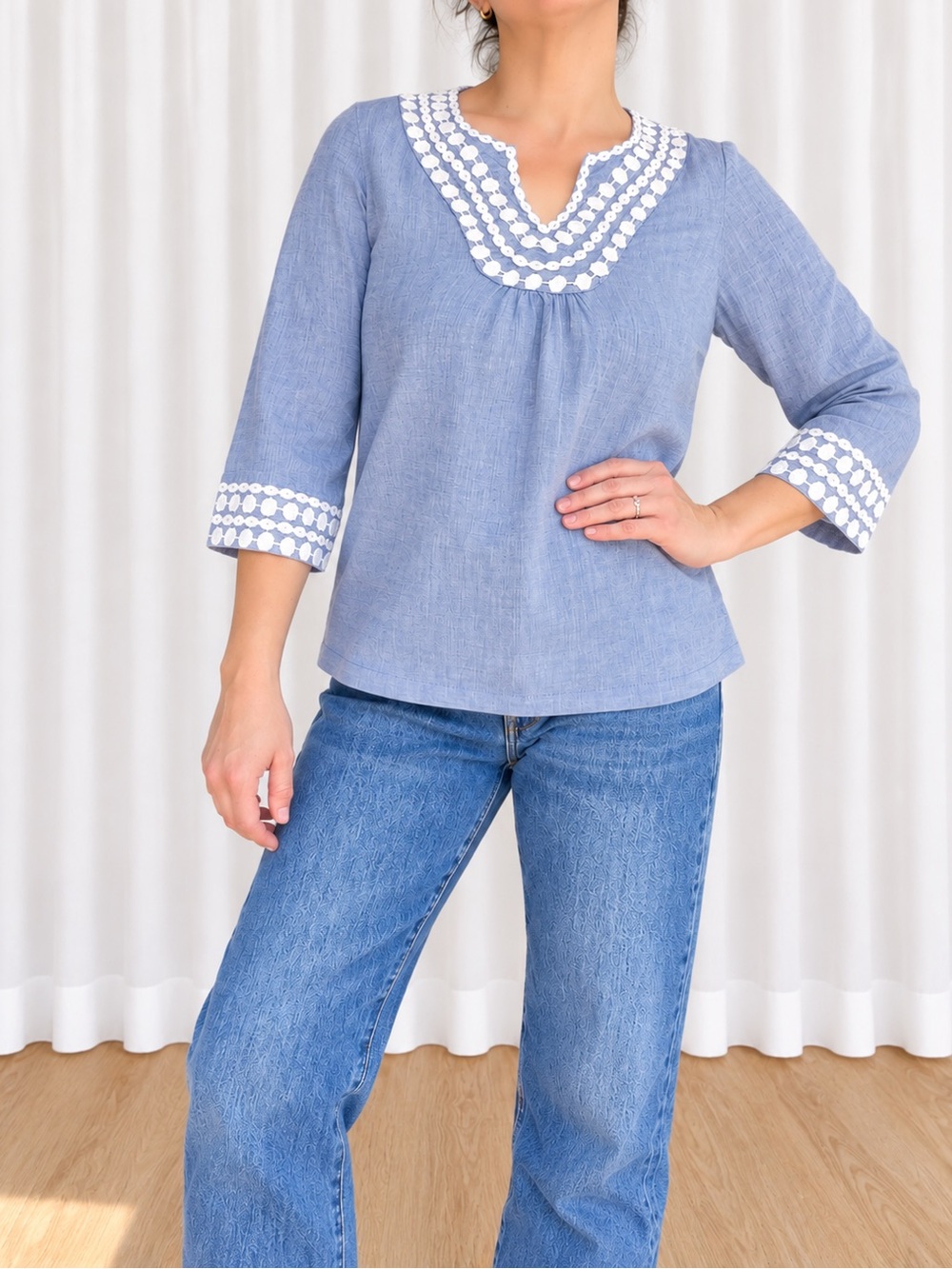Boden Long Island Embroidered Chambray Tunic